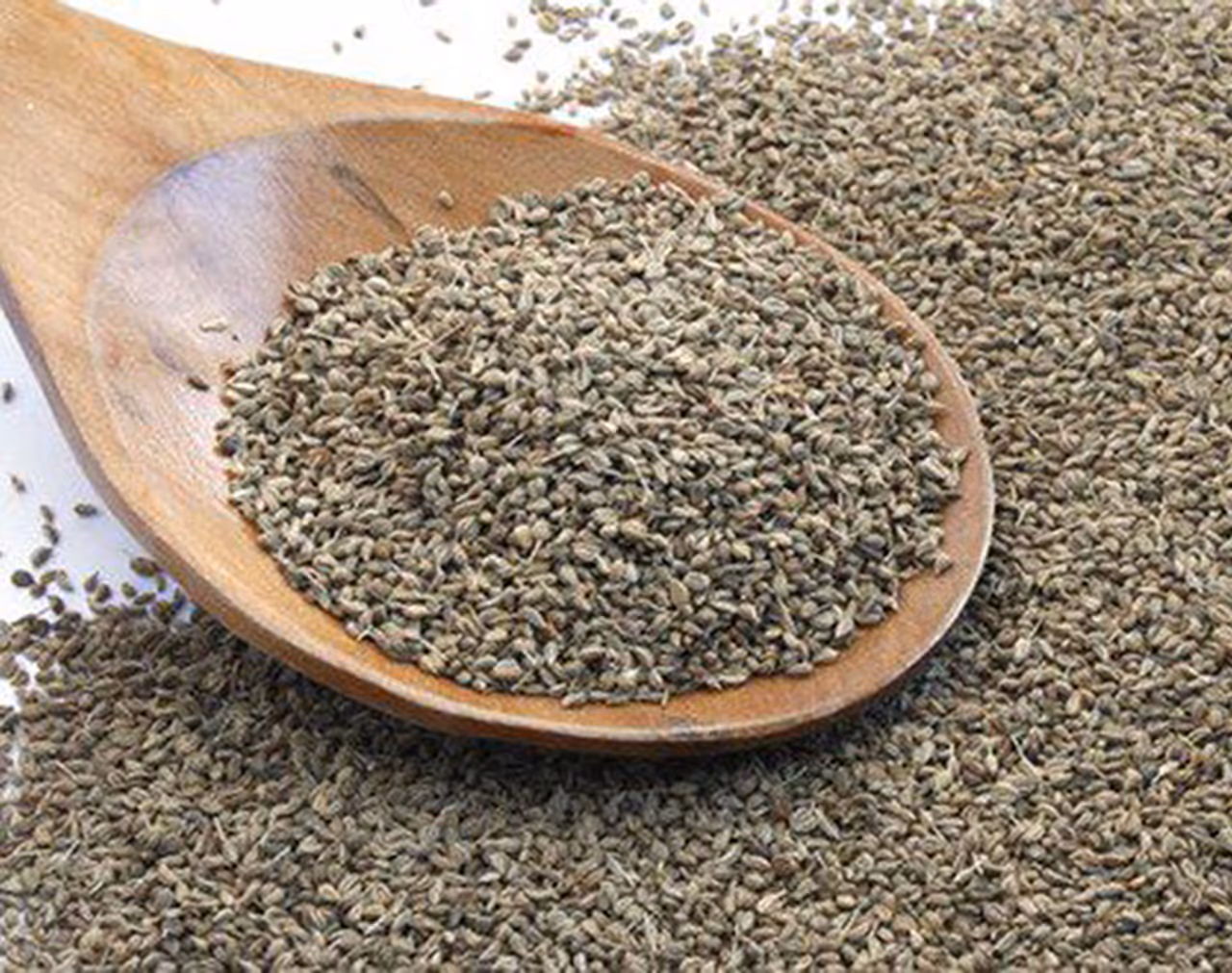 <p>మనకు ఒంట్లో బాగోలేదు అనుకోండి.. వెంటనే దగ్గర్లోని మెడికల్ షాప్ కి పరిగెత్తి.. ఏవేవో మందులు కొని వాడేస్తూ ఉంటాం. కానీ.. నిజానికి మన వంటింటిని మించిన ఔషదాలయం మరేదీ లేదు. ఆ ఇంగ్లీష్ మందులకు బదులు.. వంటింట్లో లభించే కొన్ని పదార్థాలు.. మనకు పూర్తి ఆరోగ్యాన్ని అందిస్తాయి. </p> <p>మనకు ఒంట్లో బాగోలేదు అనుకోండి.. వెంటనే దగ్గర్లోని మెడికల్ షాప్ కి పరిగెత్తి.. ఏవేవో మందులు కొని వాడేస్తూ ఉంటాం. కానీ.. నిజానికి మన వంటింటిని మించిన ఔషదాలయం మరేదీ లేదు. ఆ ఇంగ్లీష్ మందులకు బదులు.. వంటింట్లో లభించే కొన్ని పదార్థాలు.. మనకు పూర్తి ఆరోగ్యాన్ని అందిస్తాయి. </p>