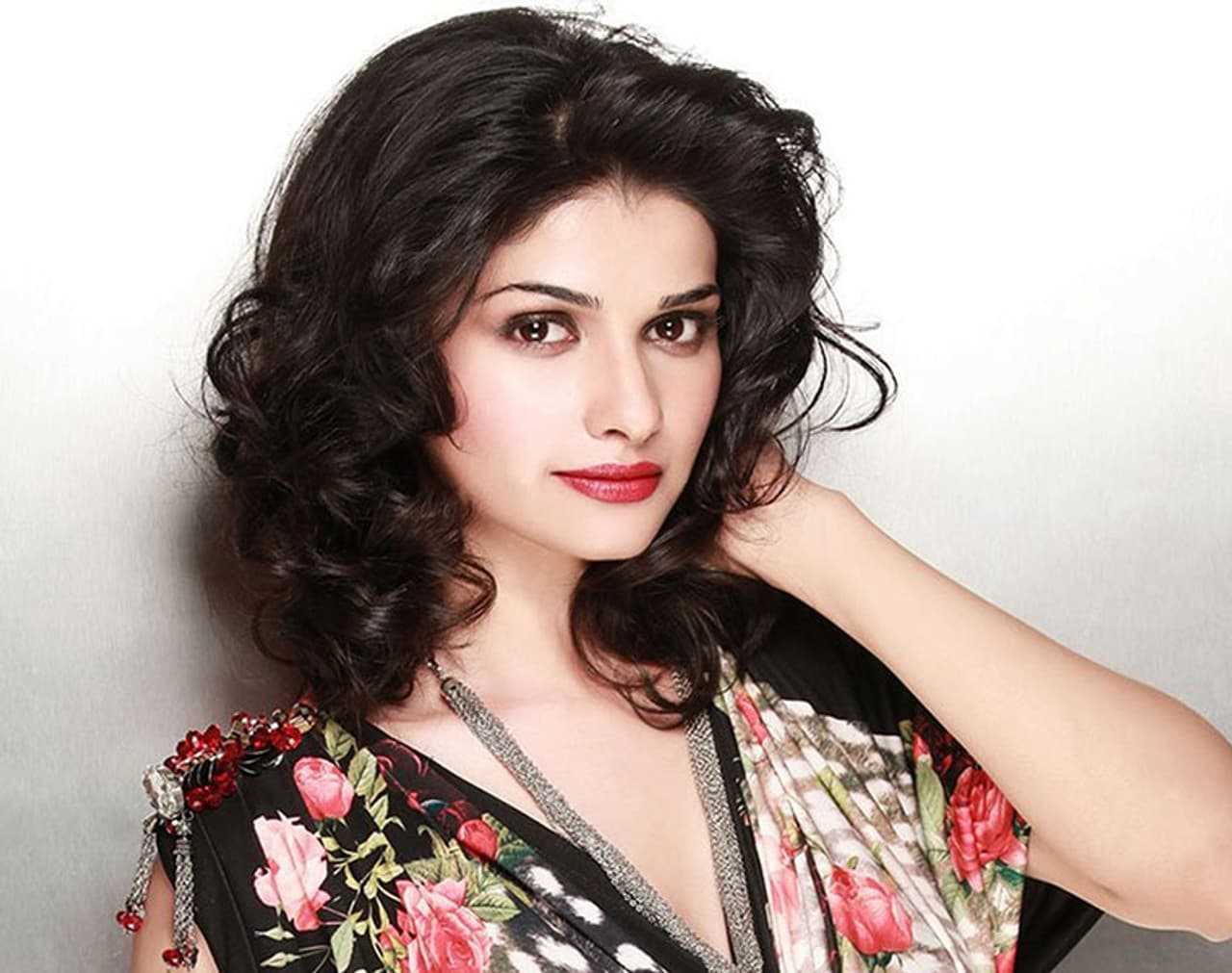 <p>Bollywood actress Prachi Desai recently revealed that she was asked for sexual favours to be cast in a ‘big film’, but she said no. The 'Rock On' actress added that the director called her, even after turning down the proposal, and she repeated her stand.</p> <p>Bollywood actress Prachi Desai recently revealed that she was asked for sexual favours to be cast in a ‘big film’, but she said no. The 'Rock On' actress added that the director called her, even after turning down the proposal, and she repeated her stand.</p>