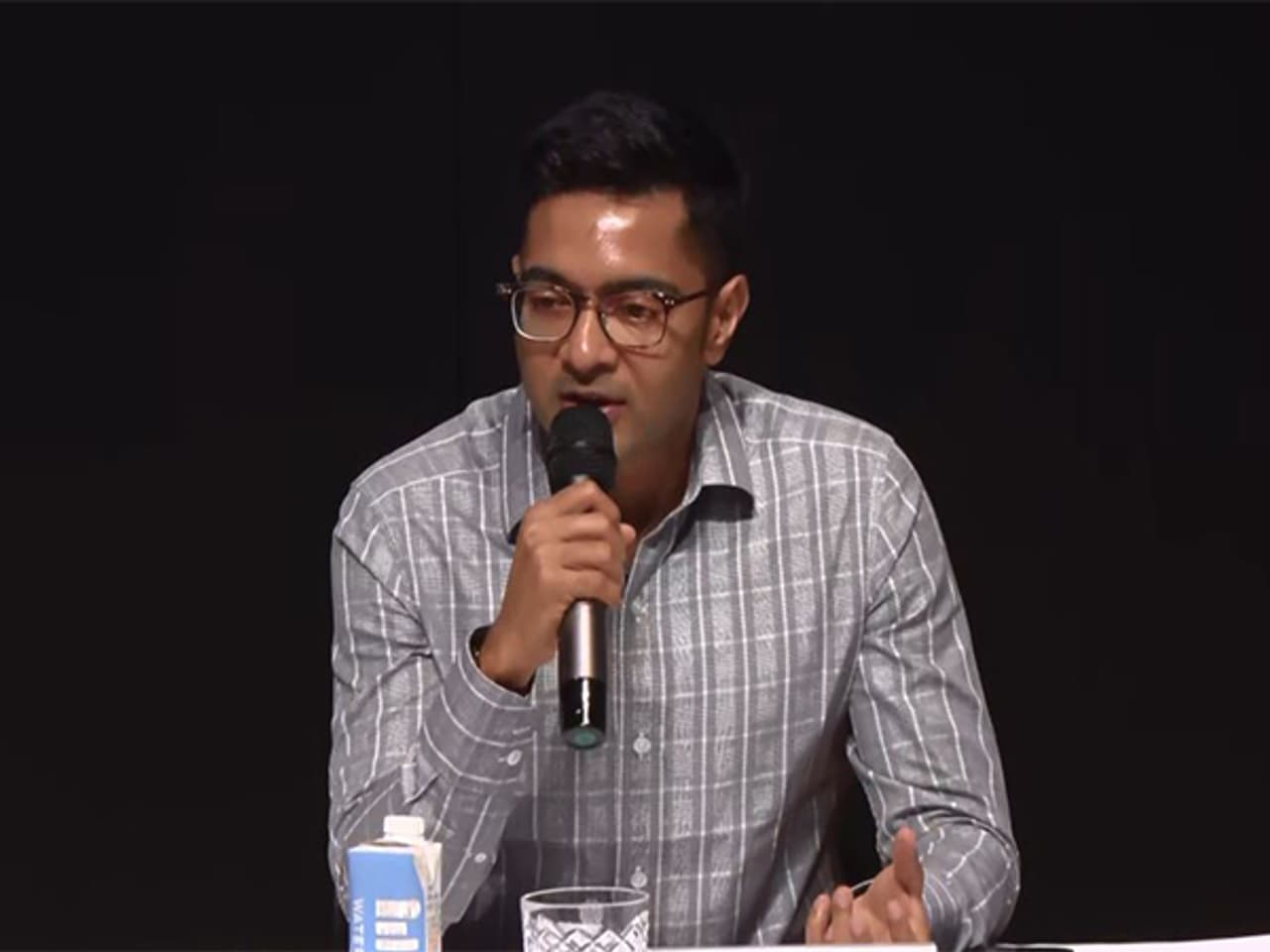 এসআইআর বৈঠকে অভিষেক বন্দ্যোপাধ্যায় 