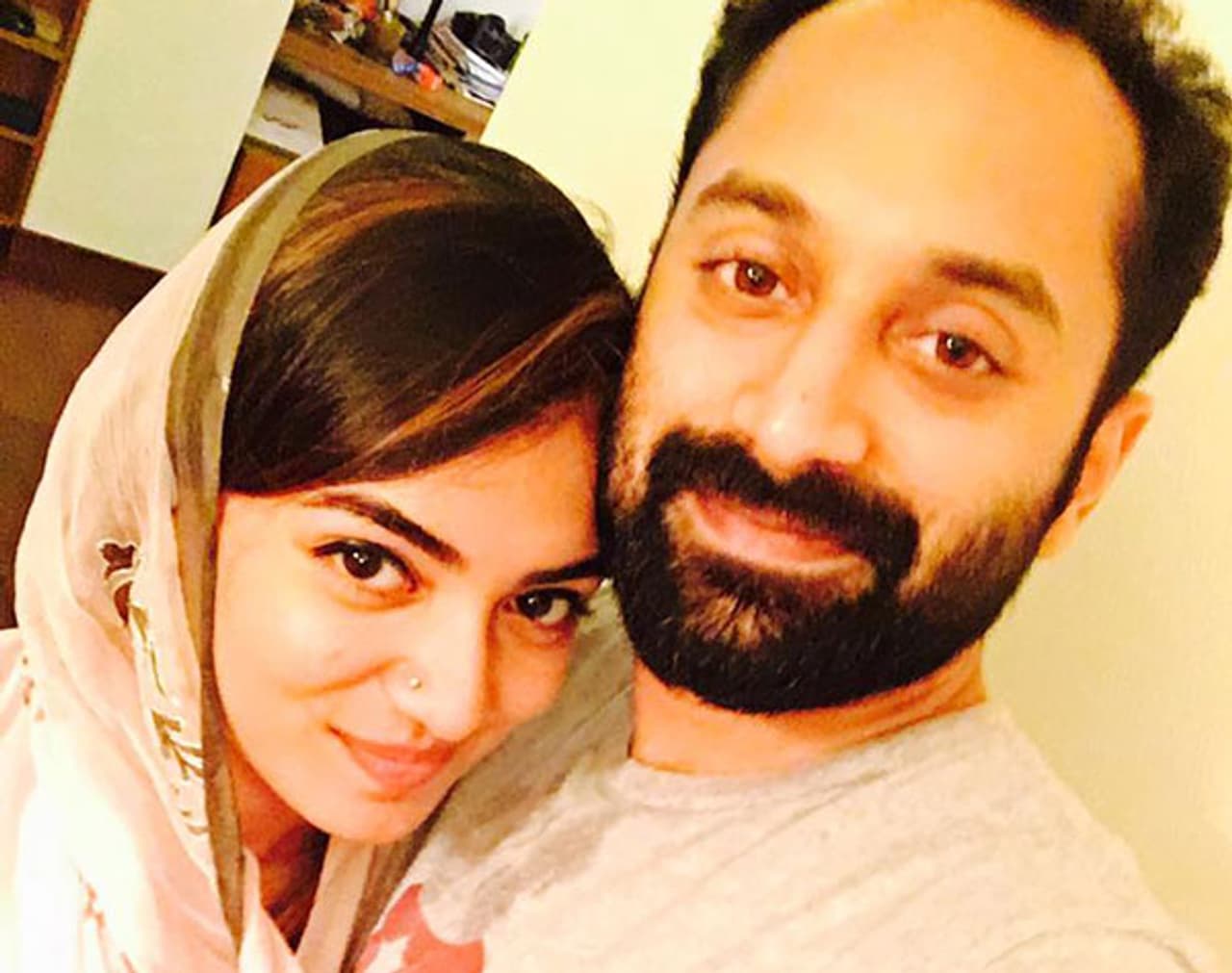 <p>கடந்த 2014 ஆம் ஆண்டு அஞ்சலி மேனன் இயக்கத்தில் வெளியான மலையாளத் திரைப்படம் பெங்களூர் டேஸ். இப்படம் கேரளாவில் மட்டுமின்றி தென்னிந்தியா முழுவதும் சூப்பர் ஹிட் அடித்தது. </p> <p>கடந்த 2014 ஆம் ஆண்டு அஞ்சலி மேனன் இயக்கத்தில் வெளியான மலையாளத் திரைப்படம் பெங்களூர் டேஸ். இப்படம் கேரளாவில் மட்டுமின்றி தென்னிந்தியா முழுவதும் சூப்பர் ஹிட் அடித்தது. </p>