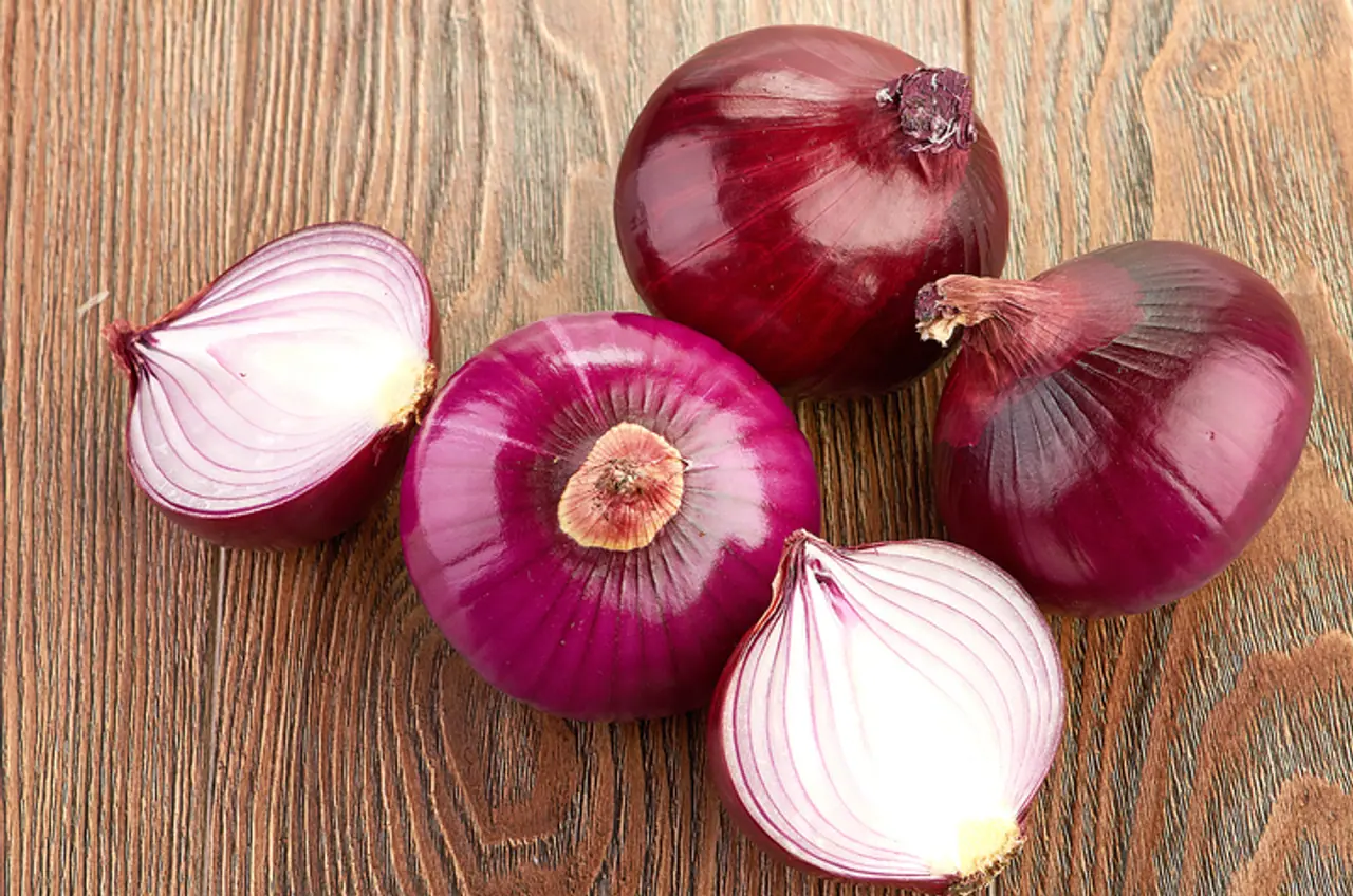 <p>Onion makes for the most popular ingredient used in Indian cuisine; it is one of the major parts of the content used in curries, salads and other savouries. Onions not only help add a distinct flavour, but also give the curries a certain consistency.</p> <p>Onion makes for the most popular ingredient used in Indian cuisine; it is one of the major parts of the content used in curries, salads and other savouries. Onions not only help add a distinct flavour, but also give the curries a certain consistency.</p>
