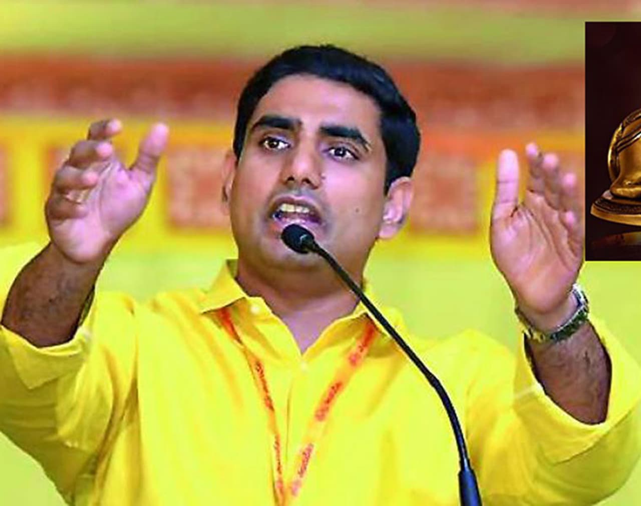 వచ్చే ఎన్నికల్లో ఆంధ్రప్రదేశ్ రాష్ట్రంలో పొత్తులు ఉంటాయని ఆంధ్రప్రదేశ్ ముఖ్యమంత్రి, తెలుగుదేశం పార్టీ అధినేత నారా చంద్రబాబు నాయుడి తనయుడు, మంత్రి నారా లోకేష్ ప్రకటించారు. దీంతో తెలుగుదేశం పార్టీ ఏ పార్టీతో పొత్తు పెట్టుకోబోతుందనే చర్చ ప్రారంభమైంది వచ్చే ఎన్నికల్లో ఆంధ్రప్రదేశ్ రాష్ట్రంలో పొత్తులు ఉంటాయని ఆంధ్రప్రదేశ్ ముఖ్యమంత్రి, తెలుగుదేశం పార్టీ అధినేత నారా చంద్రబాబు నాయుడి తనయుడు, మంత్రి నారా లోకేష్ ప్రకటించారు. దీంతో తెలుగుదేశం పార్టీ ఏ పార్టీతో పొత్తు పెట్టుకోబోతుందనే చర్చ ప్రారంభమైంది