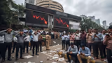 Stock market: ఒక్క రోజులో రూ. 10 ల‌క్ష‌ల కోట్ల సంప‌ద ఆవిరి.. స్టాక్ మార్కెట్‌లో ఎందుకీ అల‌జ‌డి