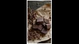 Dark Chocolate Benefits : डार्क चॉकलेट खाण्याचे 6 आश्चर्यकारक फायदे