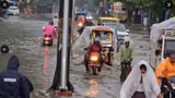 Delhi-NCR में आज फिर आफत की बारिश! IMD का Yellow Alert, इन इलाकों में भारी बरसात का खतरा