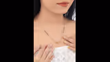 Mangalsutra Designs : ऑफिस वेअरसाठी परफेक्ट मंगळसूत्रांच्या खास डिझाइन्स, तुमचा लूक दिसेल अधिकच सुंदर