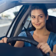 Driving Tips: కొత్తగా కారు డ్రైవింగ్ నేర్చుకుంటున్నారా? ఈ​ టిప్స్​ మీ కోసమే!