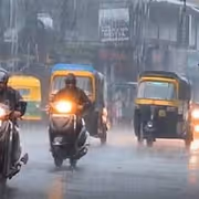 Kolkata Weather LATEST Update: Scattered Rain Forecast Issued; Check