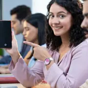 Govt Employee Digital Policy: सरकारी नौकरी और सोशल मीडिया अब एक साथ नहीं? सरकार के नए फरमान से हड़कंप