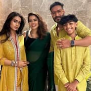 ग्रेजुएट हुईं काजोल की बेटी न्यासा, PHOTOS देख लोग इस वजह से कर रहे जमकर तारीफ