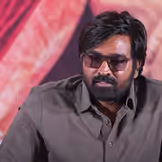 ఎవరీ డాక్టర్ రమ్య మోహన్ ? విజయ్ సేతుపతిపై సంచలన ఆరోపణలు..ఆ అమ్మాయిని అలా..