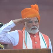 Independence Day 2025: PM Modi Continues 'Safa' tradition, Opts For Saffron Turban. His Look Over the Years