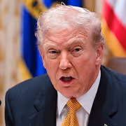 কোন কোন ভারতীয় পণ্যকে ট্রাম্প ৫০% শুল্ক থেকে অব্যাহতি দিয়েছেন? দেখে নিন তালিকা