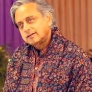 வீர் சாவர்க்கர் பெயரில் சர்வதேச விருது.. ஏற்க மறுத்த காங்கிரஸ் எம்.பி. சசி தரூர்!