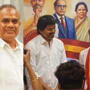 செங்கோட்டையனுக்கு சின்ன சங்கடமோ, மரியாதை குறைவோ வந்துடக்கூடாது..! புஸ்சியிடம் விஜய் போட்ட உத்தரவு