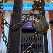 SBI: ஊழியர்கள் வேலை நிறுத்தம், 6 நாள் திண்டாட்டம் தான்..? SBI வாடிக்கையாளர்களே மிஸ் பண்ணிடாதீங்க..