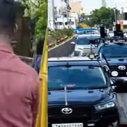 CM Vijay Convoy: காரின் கண்ணாடியை இறக்கிய முதல்வர் விஜய்! பாய்ந்து வந்த இளைஞர்! நடந்தது என்ன?