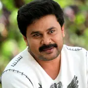Actor Dileep takes  bus for a cause!