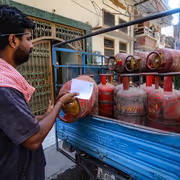 LPG Reforms Crack Down on Fake Connections and Boost Transparency Under PAHAL Scheme
