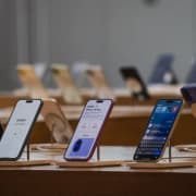 Apple Stock Climbs Premarket Even After Warren Buffett’s Berkshire Trims Stake
