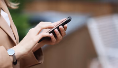 Today Live News: তরুণী ও বউদের জন্য নিষিদ্ধ ক্যামেরাযুক্ত মোবাইল ফোন, ব্যবহার করা যাবে না ইন্টারনেট