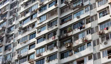 प्रेमी की पत्नी से बचने लड़की ने उठाया खौफनाक कदम, Viral Video देख सूख जाएं सांसें