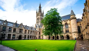 IIM Indore, Adam Smith School Launch Global Leadership Programme