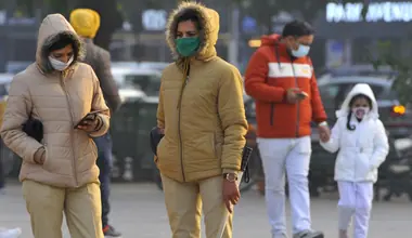 Delhi Mausam Today: सुबह कोहरा लेकिन दिन में कड़ी धूप… दिल्ली में बढ़ने लगी है गर्मी