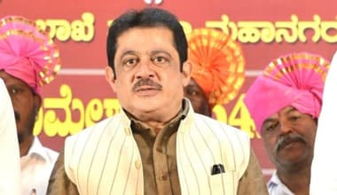 ಮತ್ತೆ ಗದ್ದುಗೆ ಗದ್ದಲ : ಕೊಟ್ಟ ಮಾತಂತೆ ನಡೀತಾರೆ ಎಂದ ಡಿಕೆಸು, 2028ಕ್ಕೂ ಸಿದ್ದು ನೇತೃತ್ವ: ಜಮೀರ್‌