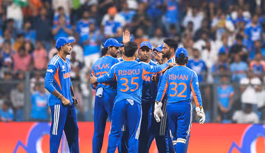 பந்துவீச்சில் மிரட்டிய இந்தியா! சூர்யாவின் அதிரடிக்கு கிடைத்த முதல் பரிசு! அமெரிக்காவை காலி செய்த சிராஜ் அண்ட் அர்ஷ்தீப் காம்போ!