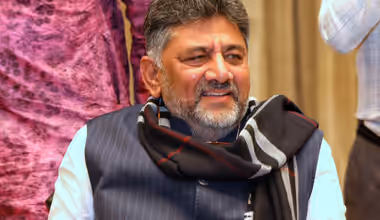 ಹೊಗಳಿ ಹೊಗಳಿ ಅನುದಾನ ಪಡೆಯಿರಯ್ಯ -ಡಿಕೆಶಿ ಹೊಗಳಿ 50 ಕೋಟಿ ಅನುದಾನ ಪಡೆದ ಎಚ್ಕೆ ಸುರೇಶ್‌