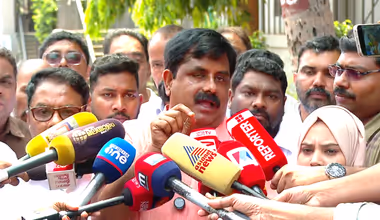 കോഴിക്കോട് സ്ട്രോങ്ങ് റൂം തുറന്നസംഭവം; അട്ടിമറി സംശയിക്കുന്നതായി ആവർത്തിച്ച് യുഡിഎഫ്, 'ദുരൂഹത സംശയിക്കുന്നു'