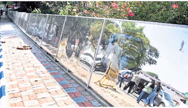 ಶೌಚಾಲಯಕ್ಕೆ ಬೀಗ ಹಾಕಿ ಮೂತ್ರ ವಿಸರ್ಜನೆ ತಡೆಗೆ ಕನ್ನಡಿ!