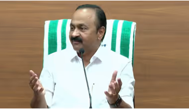 രത്തൻ ഖേൽക്കർ മുഖ്യമന്ത്രിയുടെ സെക്രട്ടറി; റോയ് മാത്യു മീഡിയ സെക്രട്ടറി, പേഴ്സ്നൽ സ്റ്റാഫ് നിയമന ഉത്തരവിറങ്ങി