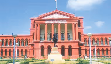 ಟೌನ್‌ಶಿಪ್ ಸರ್ವೆಗೆ ತೆರಳಿದ್ದ ಅಧಿಕಾರಿಗಳಿಗೆ ಬಿಡದಿ ರೈತರ ಪೊರಕೆ ಏಟು ಪ್ರಕರಣ; ಹೈಕೋರ್ಟ್ ಮಹತ್ವದ ತೀರ್ಪು