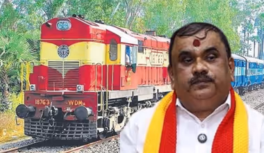 Mangaluru To Palakkad train: ಮಂಗಳೂರು ಮರಳಿ ಪಾಲಕ್ಕಾಡ್‌ಗೆ ಬೇಡ; ಕೇರಳ ಲಾಭಿ ವಿರುದ್ಧ ಧ್ವನಿ ಎತ್ತಿದ ಕನ್ನಡಪರ ಸಂಘಟನೆಗಳು!