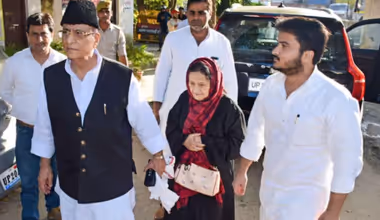 Azam Khan Sister House: खाली पड़ा है 5 हजार वर्गफीट का बंगला, अब नगर निगम करने जा रहा बड़ा काम