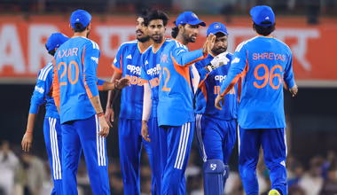 IND vs WI 3rd T20: बल्ले से फ्लॉप, गेंद से लुटाए रन...तीसरे टी20 से बाहर होगा टीम इंडिया का ये खिलाड़ी!