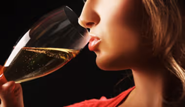 Top States Women Alcohol: இந்தியாவில் பெண்கள் மது அருந்தும் டாப் 7 மாநிலங்கள்.. லிஸ்ட்டில் தமிழ்நாடு இருக்கா?