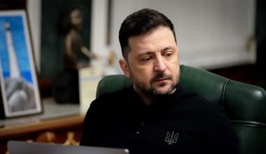 Zelenskyy briefs Finland, Latvia on Trump meeting amid Russian fakes