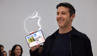AAPL Stock: आयफोन ड्युओची तुफान मागणी, डिलिव्हरी थेट डिसेंबरवर