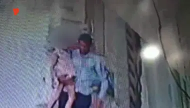 नाबालिग से रेप की कोशिश, बच्ची को ले जाता शख्स कैमरे में हुआ कैद