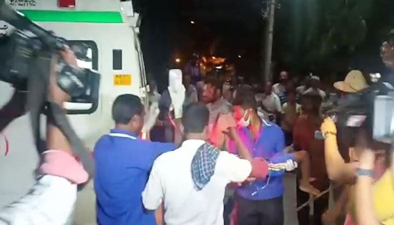 मंदिर में पूजा के बाद प्रसाद खाने से 11 की मौत, 82 बीमार