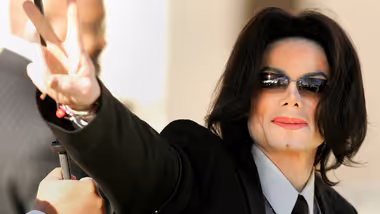 'Michael Jackson: The Verdict' Revisits Singer's Explosive 2005 Trial
