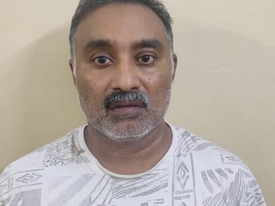 man arrested for matrimonial fraud and job scam in kerala
