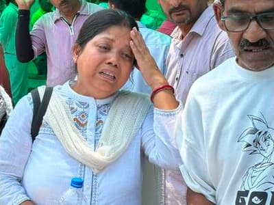 engaged couple among victims of deadly lucknow commercial building fire