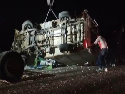 chhindwara bus pickup accident