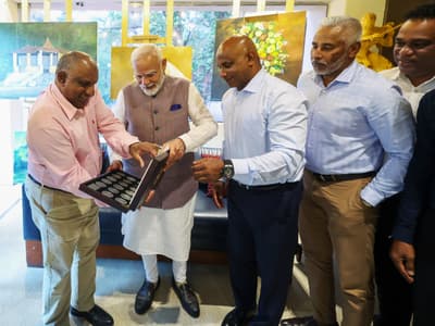 PM Modi met World cup 1996 winners
