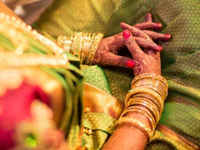 Boyfriend Hidden Inside Wedding Gift Bed