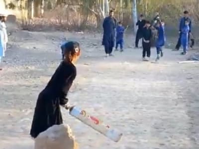 Pashtun girl cricketer